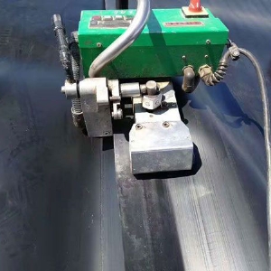 HDPE土工膜焊接