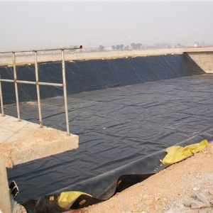 HDPE土工膜-河道蓄水池施工